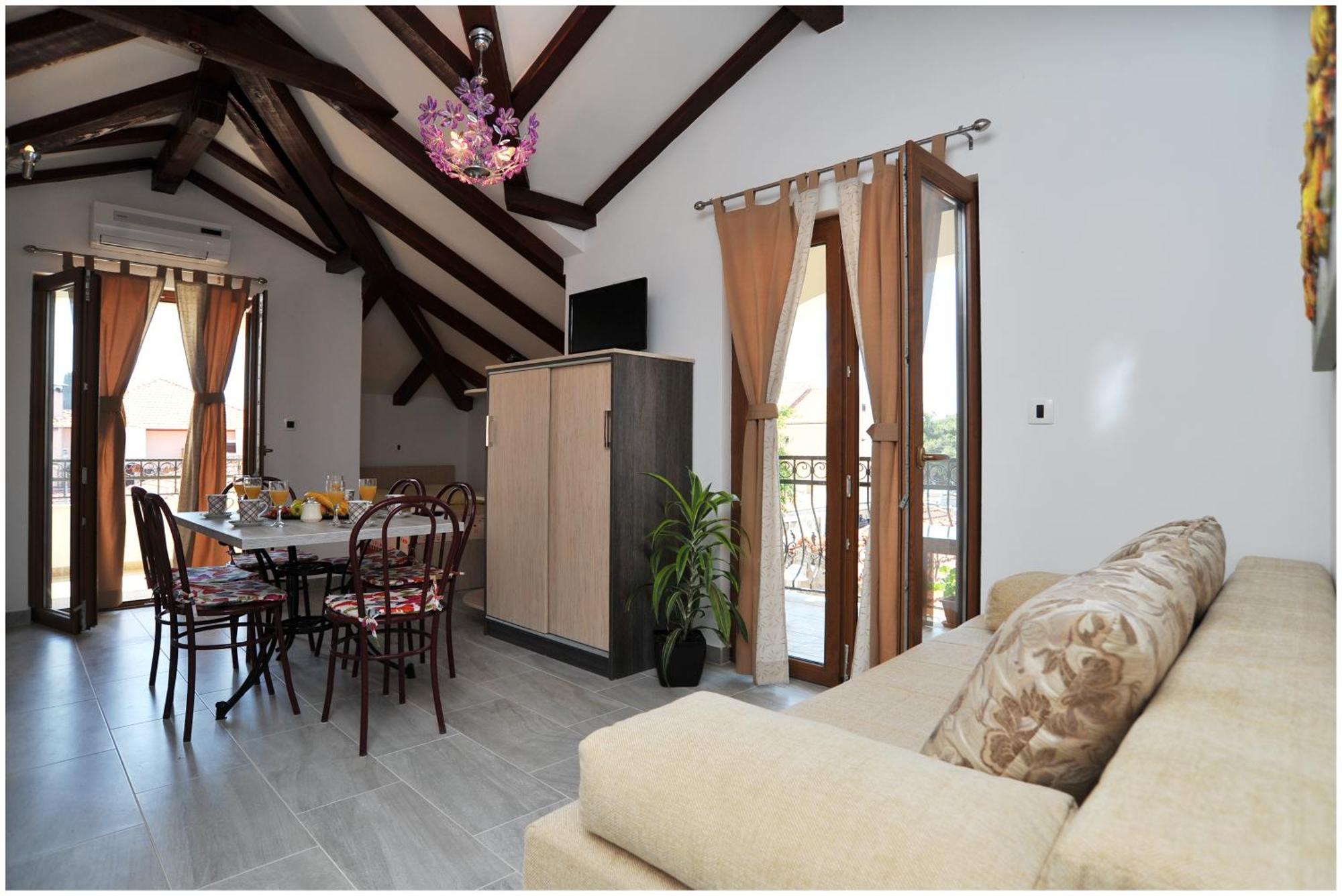 ביבינייה Apartments Cvita מראה חיצוני תמונה